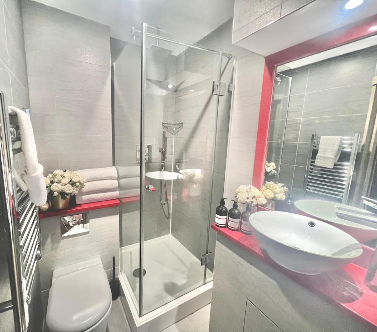 En-suite Twin For 4, 203 Apartamento