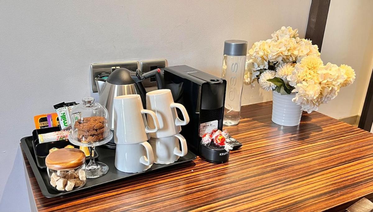 En-suite Twin For 4, 203 * Londen